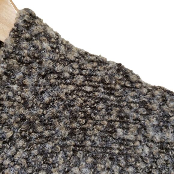 Columbia - Picture 5 of 8